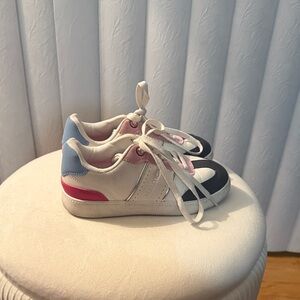 Girls athletic shoes, Nautica, excellent condition